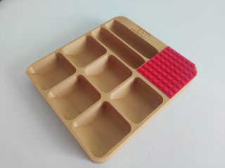 Cajita montar legos (hecho con impresora 3D)