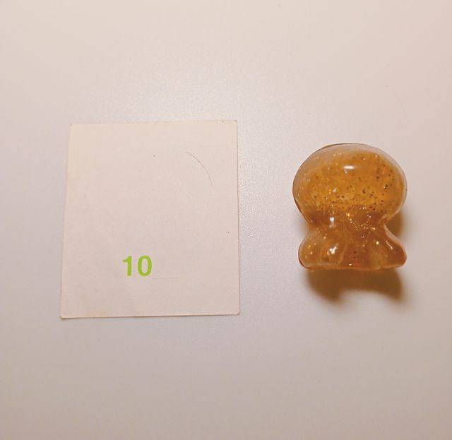 Gogo #10 transparente rare + cromo (serie Buddies)