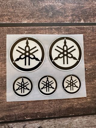EMBLEMAS GEL MOTO YAMAHA LOGO R1 YZF R3 MT03 MT07