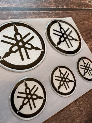 EMBLEMAS GEL MOTO YAMAHA LOGO R1 YZF R3 MT03 MT07