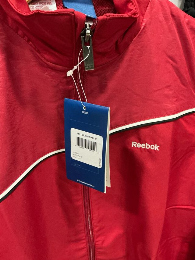 Chandal nuevo Reebok 10