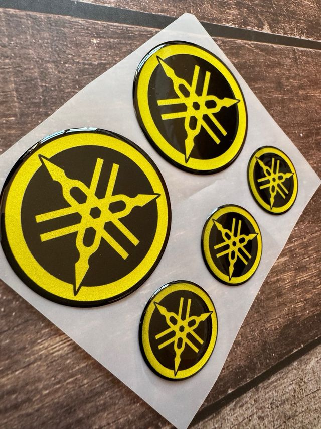 EMBLEMAS GEL MOTO YAMAHA R1 YZF R3 R6 MT07 TENERE