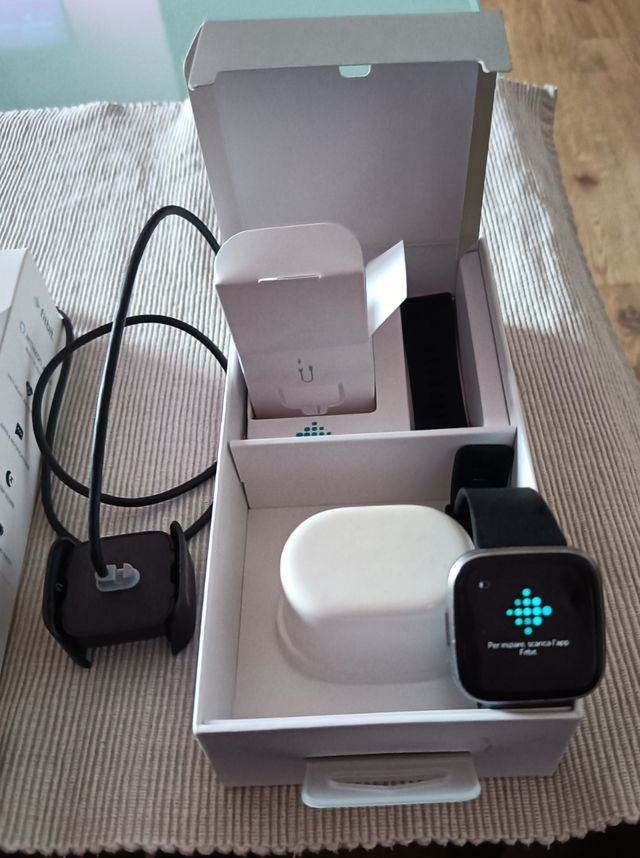Fitbit versa 2