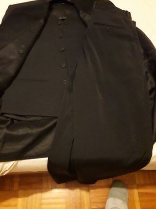 TRAJE FRANK