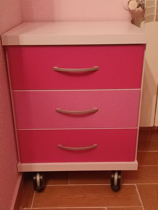 Mesita de noche/ cajonera dormitorio