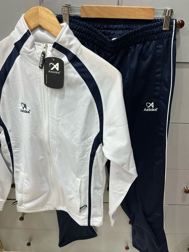 Chandal nuevo Asioka 14