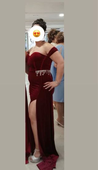 Vestido de fiesta gitana .