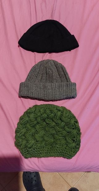 Tris berretti inverno nero/grigio/verde uomo/donna