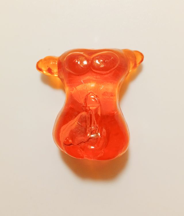 Gogo #8 transparente + sticker (serie Buddies)