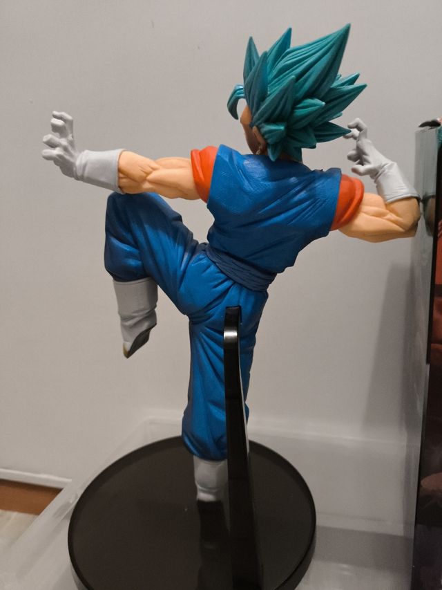 Dragón ball Vegito super Saiyan blue