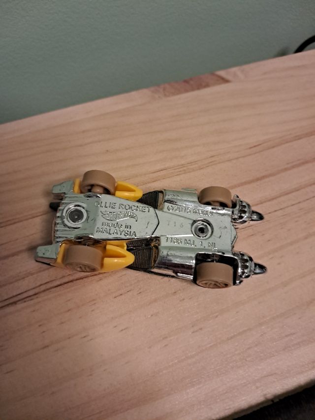 Hot wheels Ollie rocket