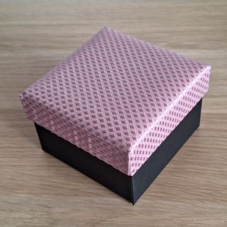 Corbata con Gemelos y Caja