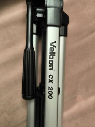 Trípode Velbon CX 200
