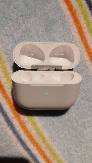 Base cargador auriculares Apple