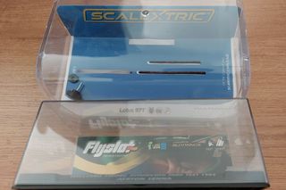 Cajas Fly y Scalextric UK de 2 coches Ayrton Senna