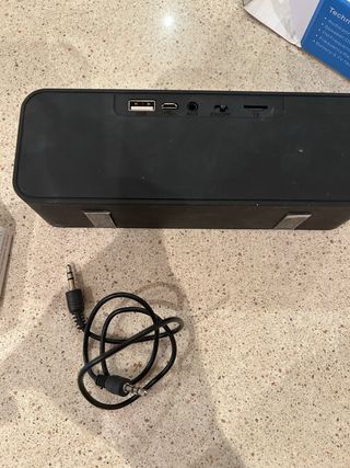 Altavoz lee bluetooth 