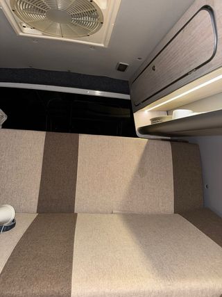 Camper Volkswagen T5 chasis largo, 2.0 TDI 2012