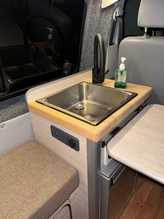 Camper Volkswagen T5 chasis largo, 2.0 TDI 2012