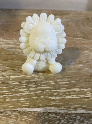 Candela arrigianale a forma di leone