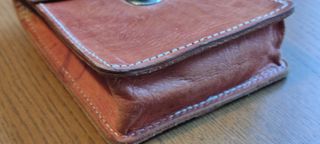 Cartera o riñonera para cinturón, cuadrada.