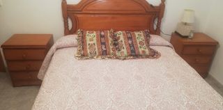 2 mesitas totalmente nuevas