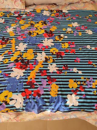 Pañuelos grande Zara, con etiqueta