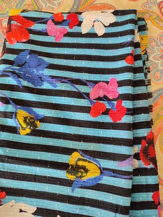 Pañuelos grande Zara, con etiqueta