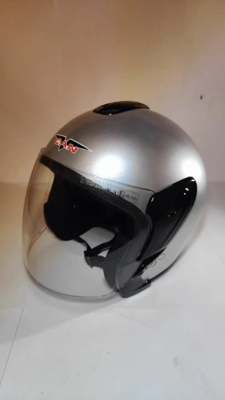 Equipación de moto: cascos + traje