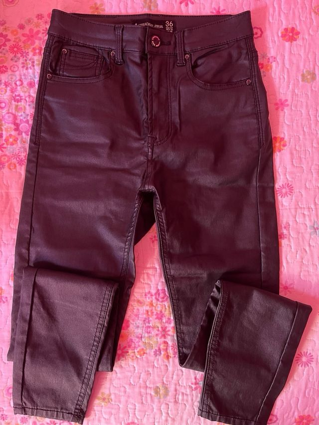 Pantalones cuero stradivarius