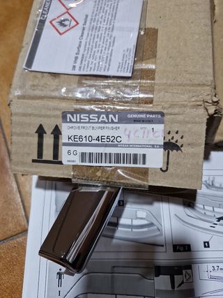 Embellecedor nissan