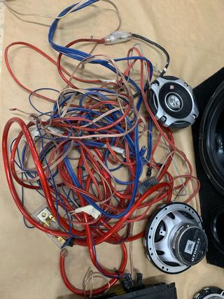 EQUIPO DE MUSICA COCHE PIONEER JBL