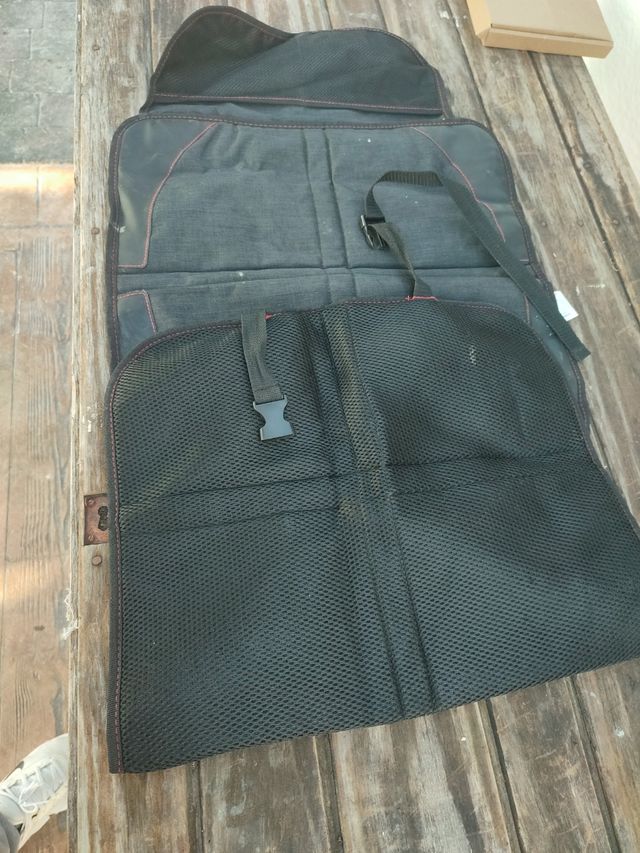 Coprisedile protettivo per auto Urge