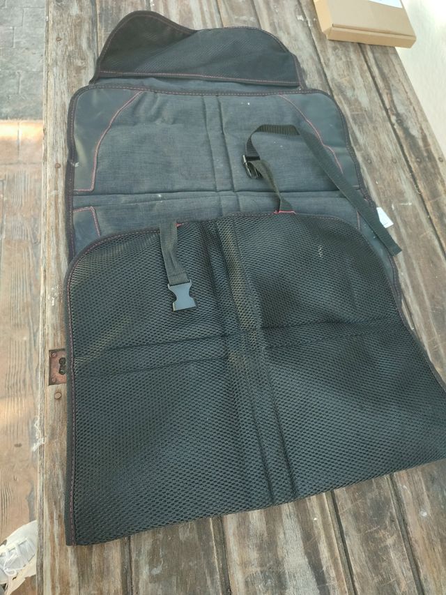 Coprisedile protettivo per auto Urge