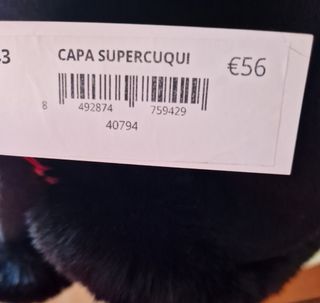 Capa negra de paño 