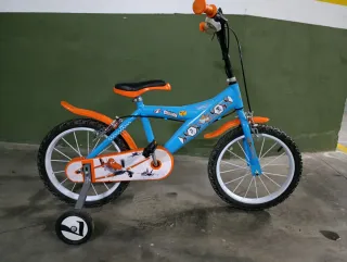 Bicicleta niño 16 pulgadas, casi nueva