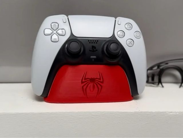 Soporte Spiderman para mando ps5