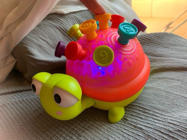 Juguete Tortuga clavijas B.Toys