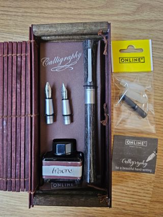 Estuche Pluma y Tintero Nuevos