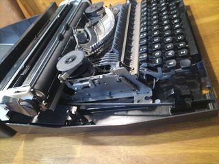 Maquina escribir Olimpia  Alphamatic 33