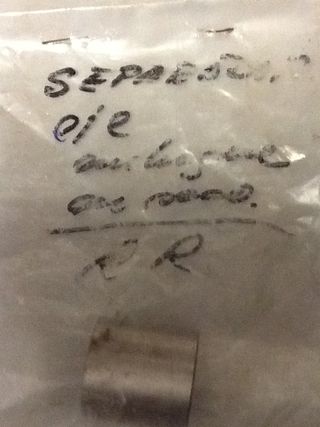 CASQUILLO EJE EMBRAGUE SUZUKI GSX-R 750  - nuevo