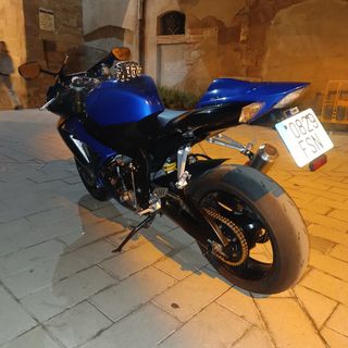 Suzuki gsxr 600 K-7