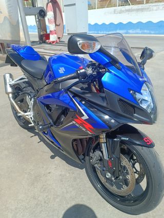 Suzuki gsxr 600 K-7