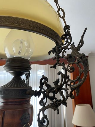 Lamparas quinqué antigua