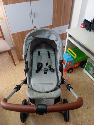 Carro de bebé Jané Kawai prácticamente nuevo