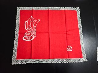 Tovaglietta da colazione con tovaglioli