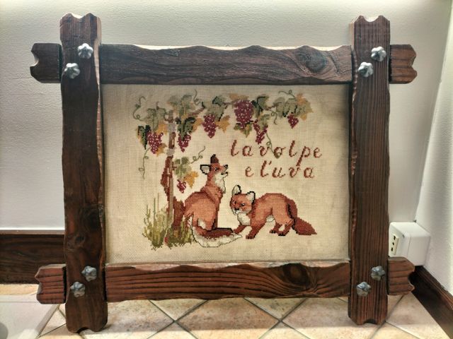 Quadro ricamato a punto croce 