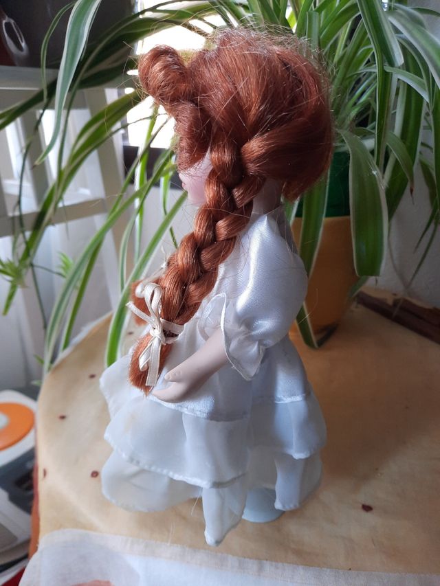 Muñeca de porcelana