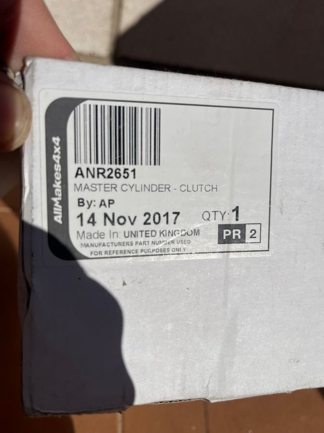 Cilindro o bomba embrague ANR2651 Land Rover
