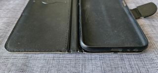 Funda con Tapa Samsung J6+