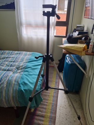 Trípode Minolta MX700